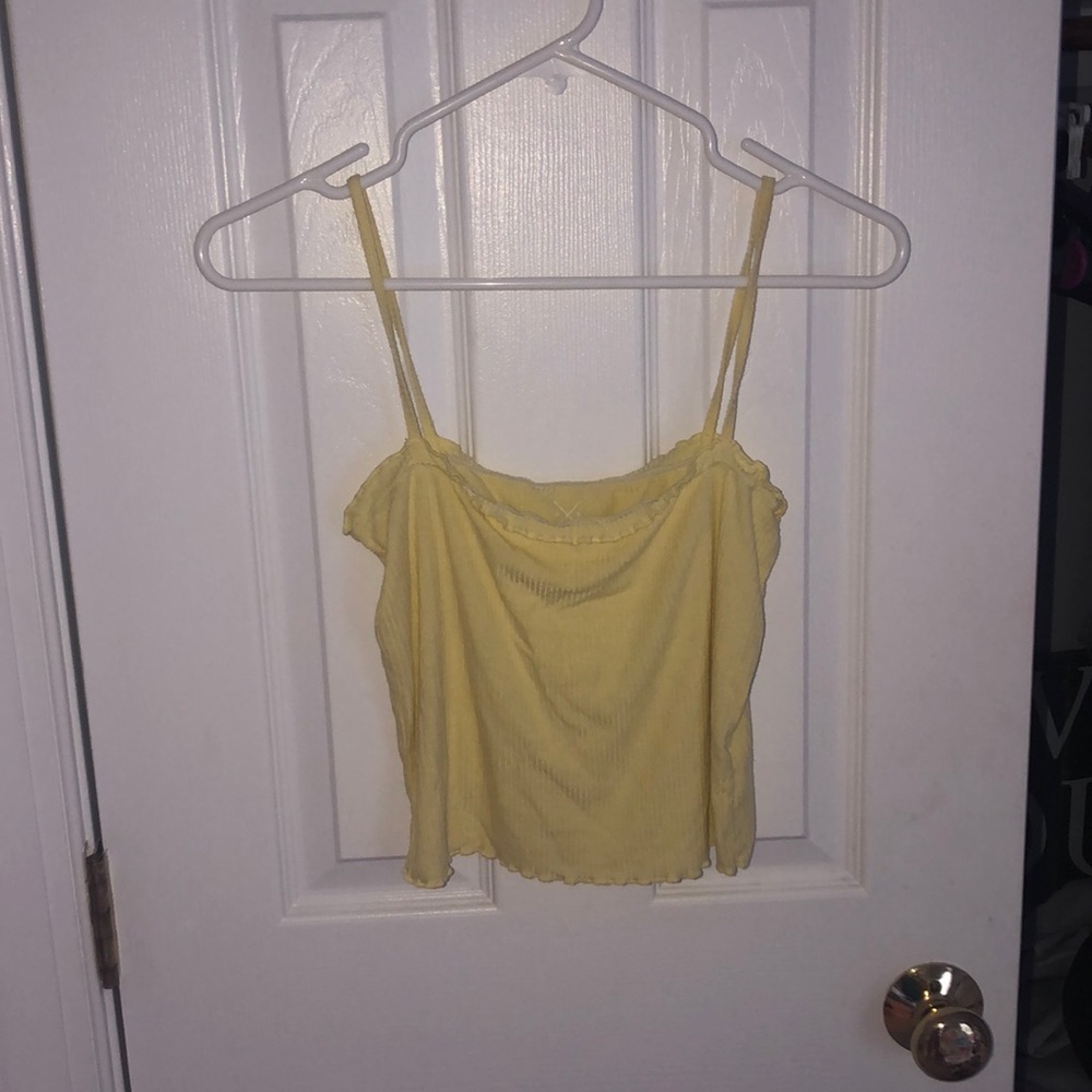 simple crop tank top